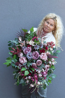 Brigitte Violet, elegancka wiązanka nagrobna