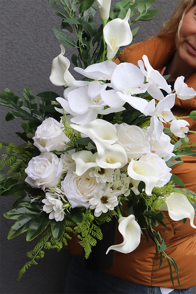 Weronika, bukiet nagrobny we wkładzie