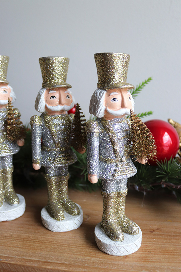 Dziadek do Orzechów 3, figurka bożonarodzeniowa