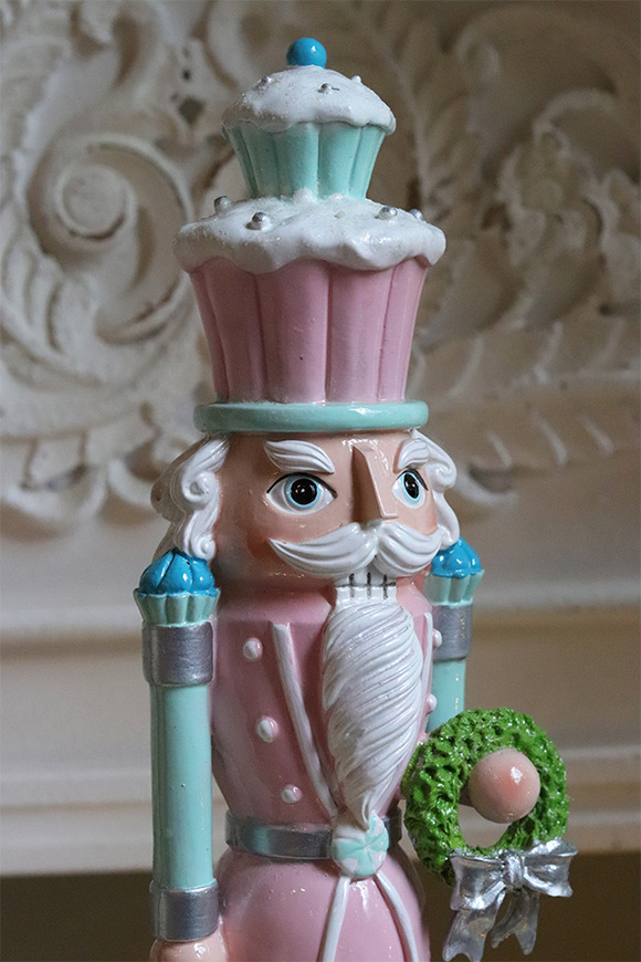 Cookie Candy, figurka bożonarodzeniowa dziadek do orzechów	