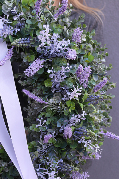 Loretti, duży wianek z lawendą i szafirkami