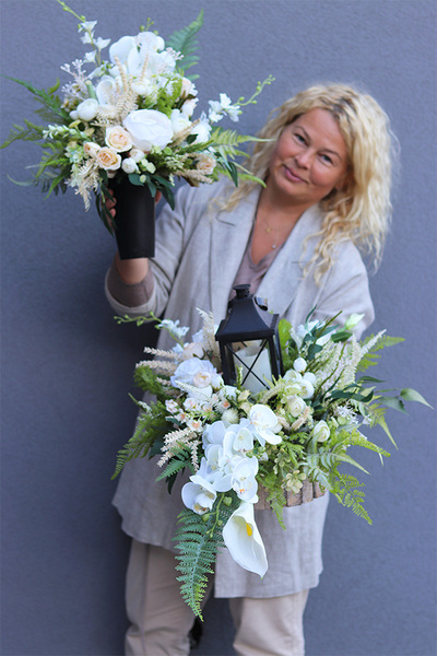 Loesa, bukiet nagrobny we wkładzie