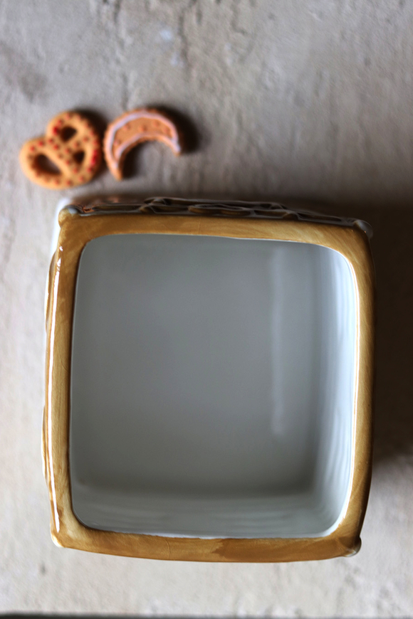 Gingerbread XMAS, pojemnik na ciastka domek z piernika	