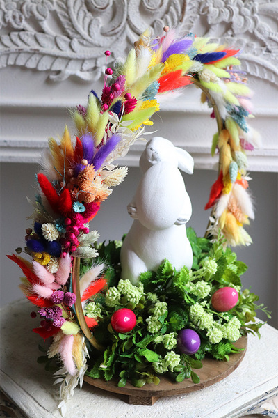 Boho Rainbow, wielkanocny stroik z suszem i zającem