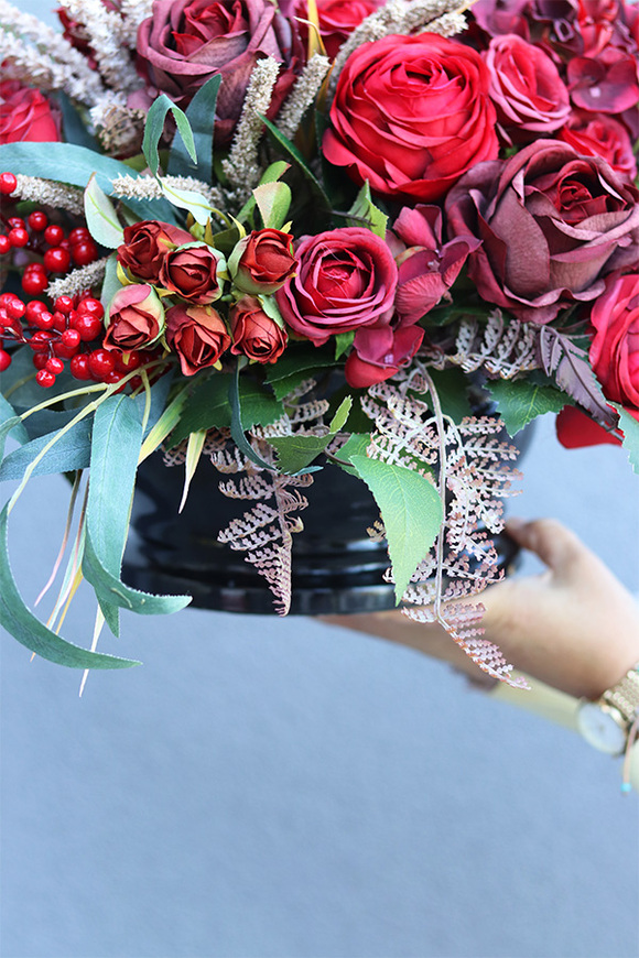 Bordo Deluxe, kompozycja nagrobna w misie