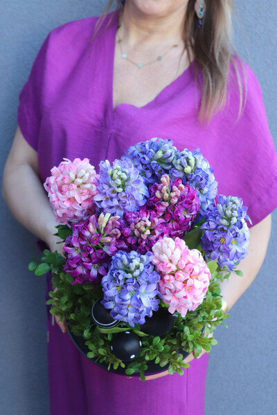 Hiacynty Piano 2, wiosenna dekoracja w misie