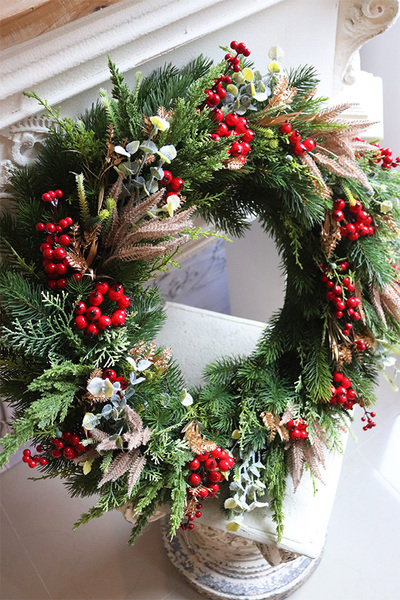 Wigilia Primosa, duży świąteczny wianek na drzwi