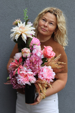 OD RĘKI Morena, bukiet nagrobny we wkładzie, dł.66cm