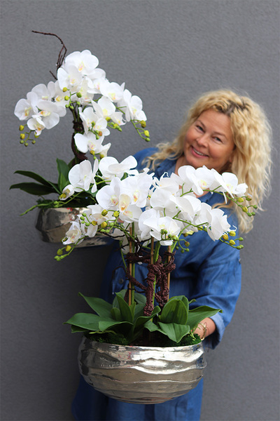 Hotels Deluxe, gumowy storczyk w srebrnej misie