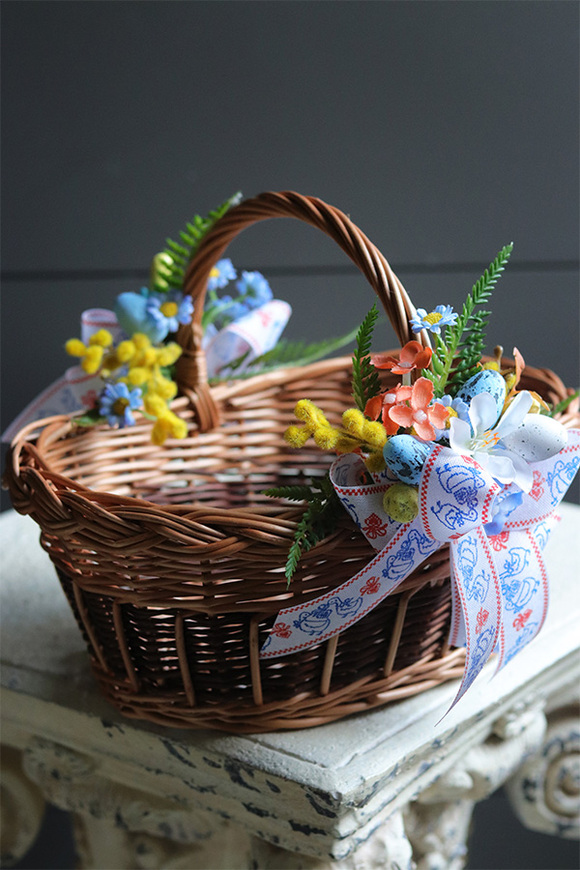 Kolorina, dekorowany koszyczek wielkanocny