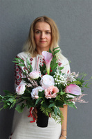 Julena Pink New, bukiet nagrobny z kallami