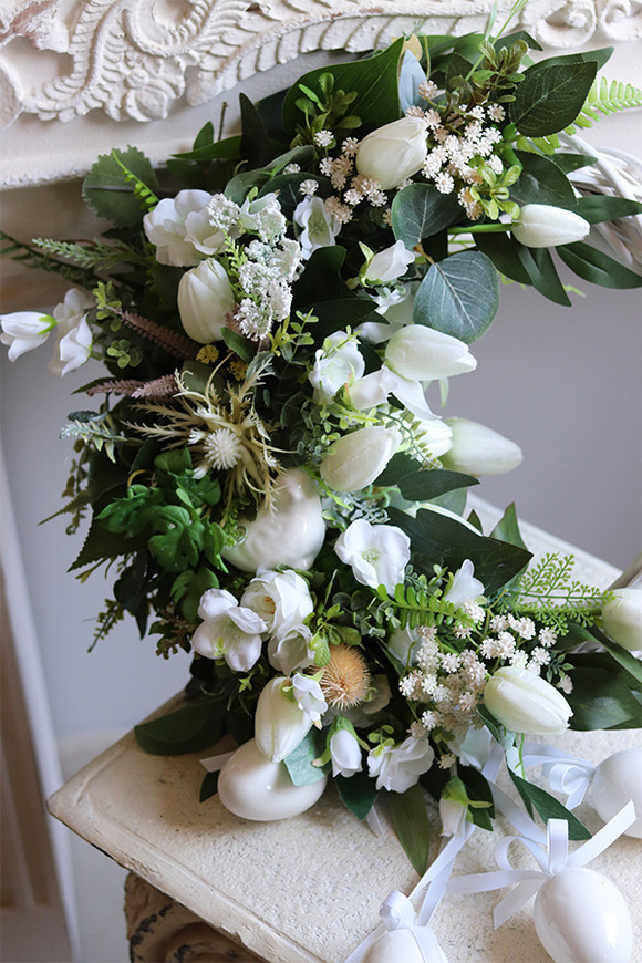 Zielona Ostoja, wielkanocny wianek z tulipanami