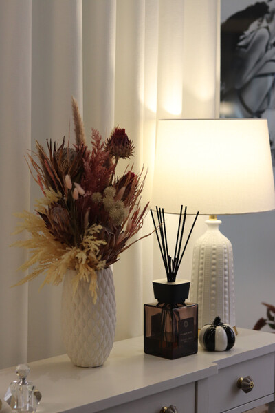 Boho Spring, kompozycja kwiatowa z suszem	