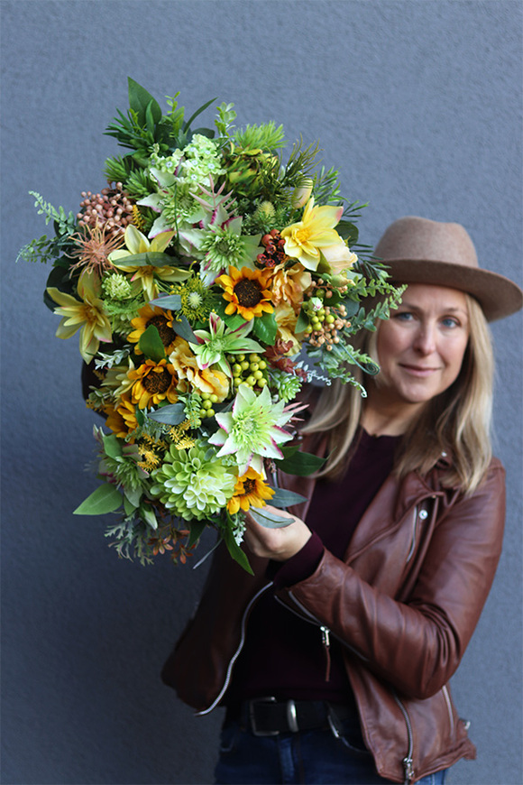 Złota Dolina Krzyż Pamięci, kompozycja nagrobna