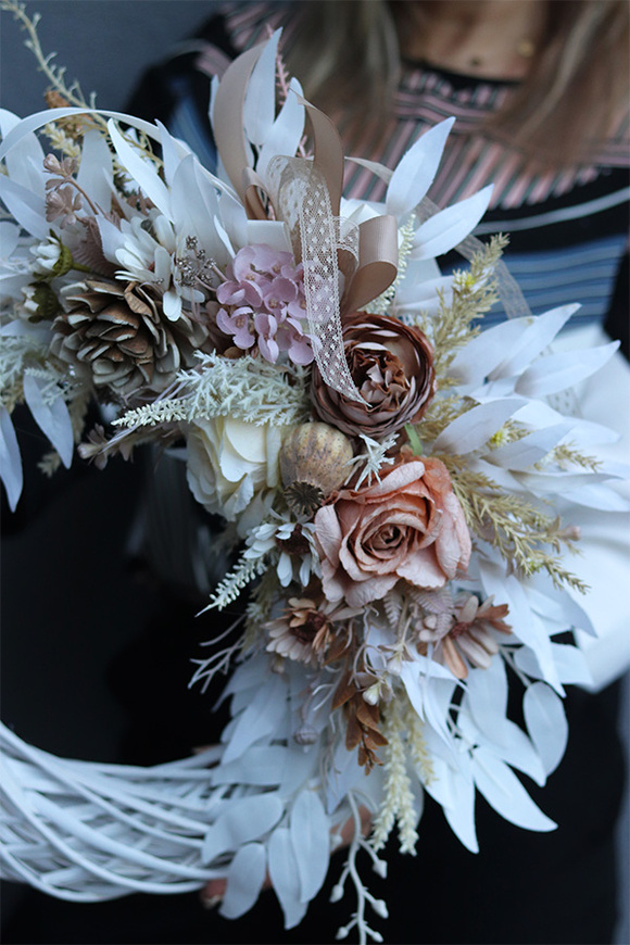 Kremowa Jesień, asymetryczny jesienny wianek