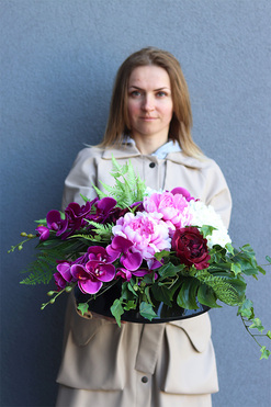 Martha Fuksjana 2, dekoracja nagrobna w plastikowym naczyniu, wym.27x65cm