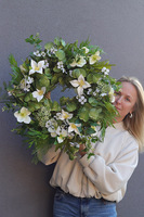 Clementis, wiosenny wianek dekoracyjny