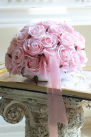 Pink Roses, kompozycja kwiatowa w misie