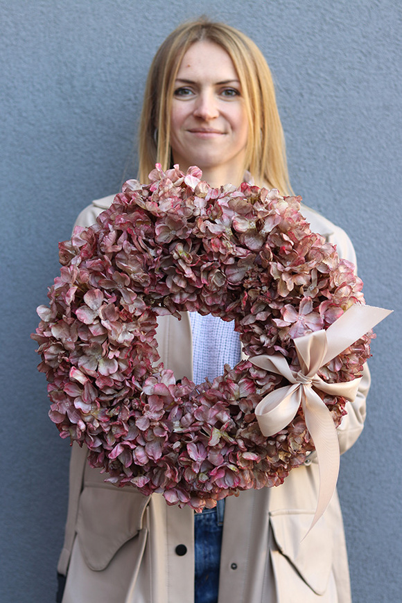 Jesienne Hortensje 2, wianek na drzwi z hortensji	