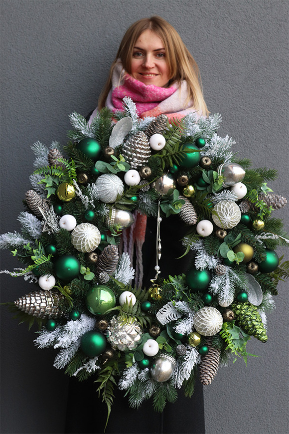 Winter Wondeland, klasyczny bożonarodzeniowy wianek XL, śr.70cm