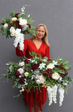 Georgina Bordo, komplet dekoracji nagrobnych, kompozycja + bukiet