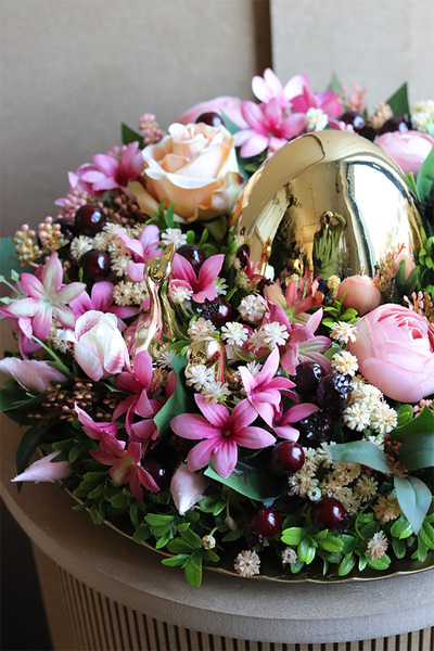 Bedra Easteria Gold, wielkanocny stroik na talerzu