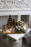 Golden Trees, adwentowy stroik ze świecami na tacce