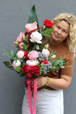 Derette Amore, bukiet nagrobny do położenia, wys.50cm