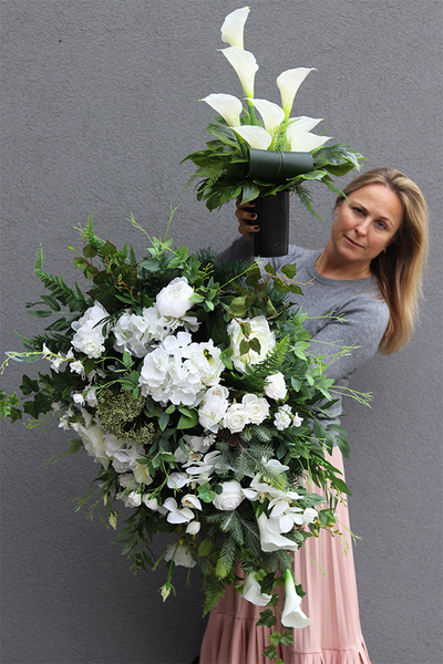 Biała Dolina, bukiet nagrobny we wkładzie