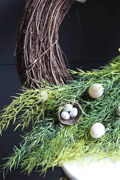 Birds, wiosenny wianek dekoracyjny