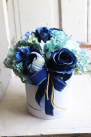 Florito Blue, flowerbox z niebieskimi kwiatami, wys.27cm 