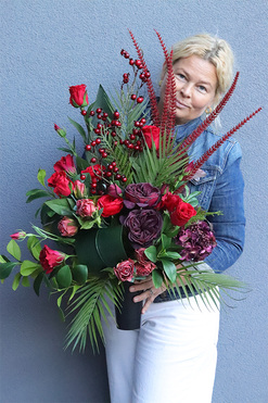 Różany Raj, nagrobny bukiet, wys.65