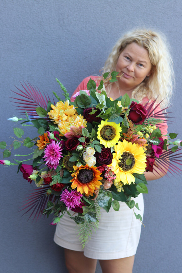 Koloria, kompozycja nagrobna w naczyniu