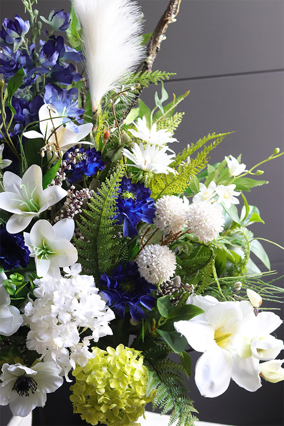 Premium Decoria, bukiet nagrobny we wkładzie do wazonu