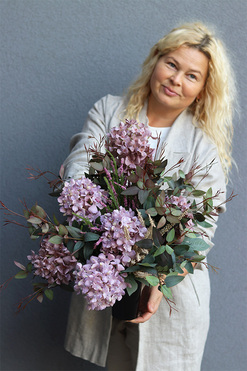 Violet Hortensje Deluxe, bukiet nagrobny we wkładzie do wazonu, wys.46cm 