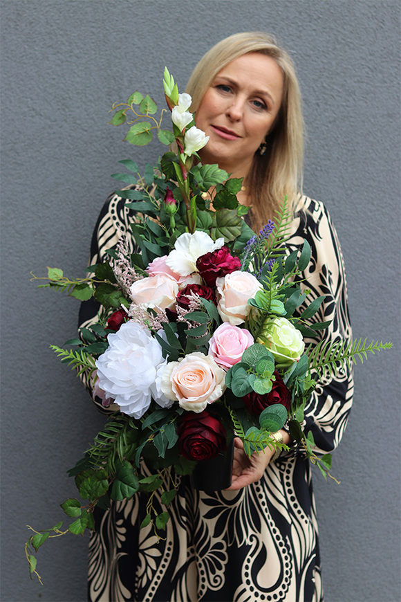 Nerona, nagrobny bukiet we wkładzie do flakonu