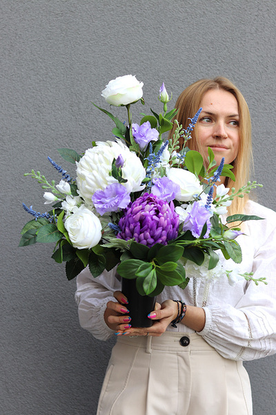 Yrenna, komplet dekoracji nagrobnych