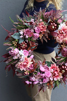 Pink Pumpkins, jesienny wianek z białymi dyniami