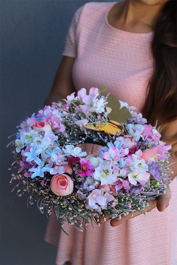 Letnie Motyle, pastelowy wianek dekoracyjny, śr.29cm 