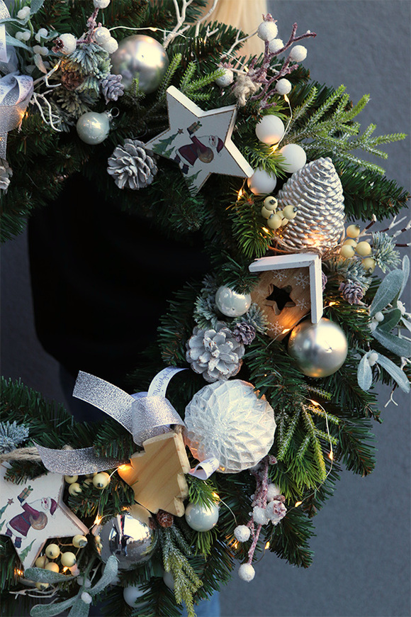 Scandi Effect, świąteczny wianek, LED