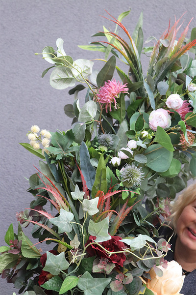 Jasmina New, narożna girlanda ze sztucznych kwiatów