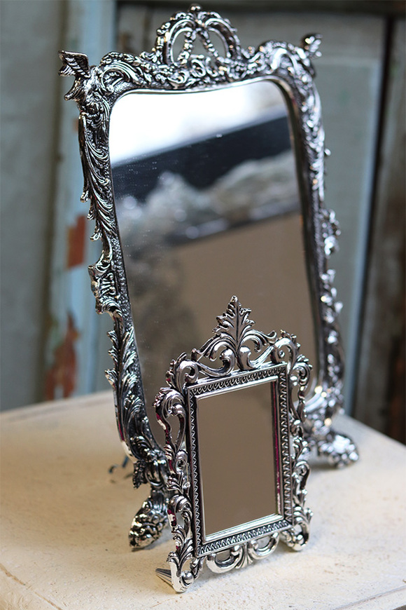 Preccola, eleganckie lustro stojące, wym.33x24cm