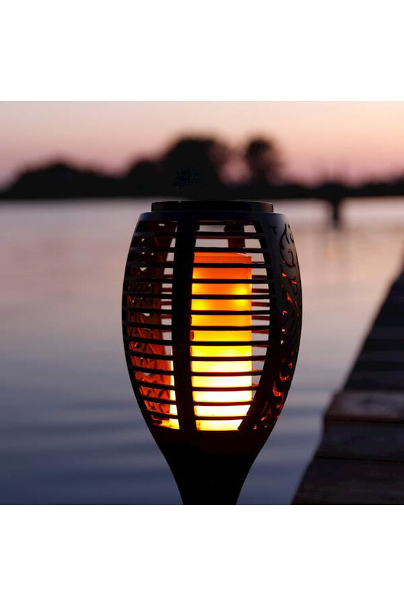 Flame B, lampa solarna LED imitująca płomień