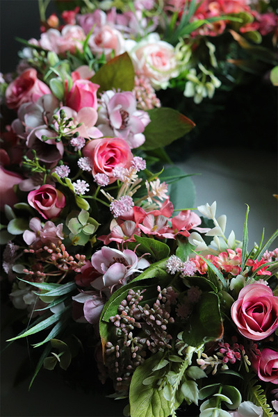 Memoriss Pink, dekoracyjny różowy wianek