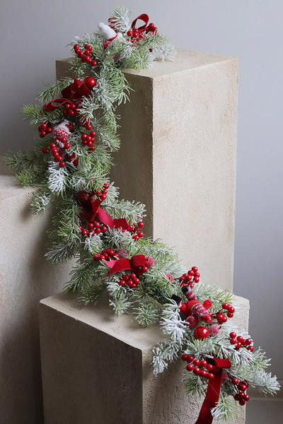 Wśród Skrzatów, girlanda świąteczna z barwinkiem