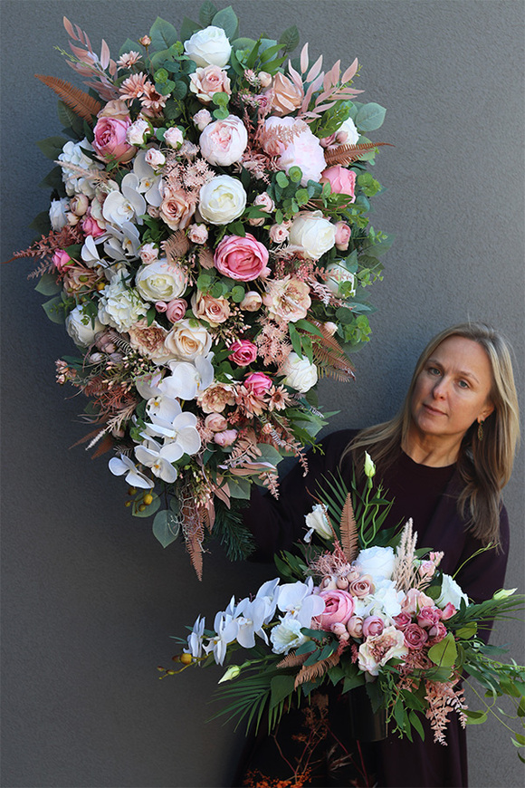 Pianola Ylena, bukiet nagrobny we wkładzie