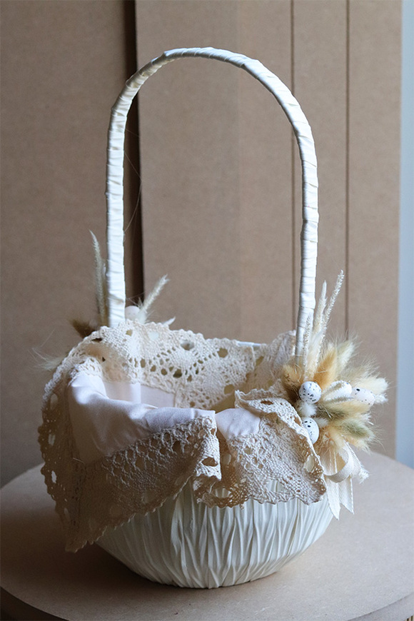  Cremona, dwustronnie dekorowany koszyczek wielkanocny