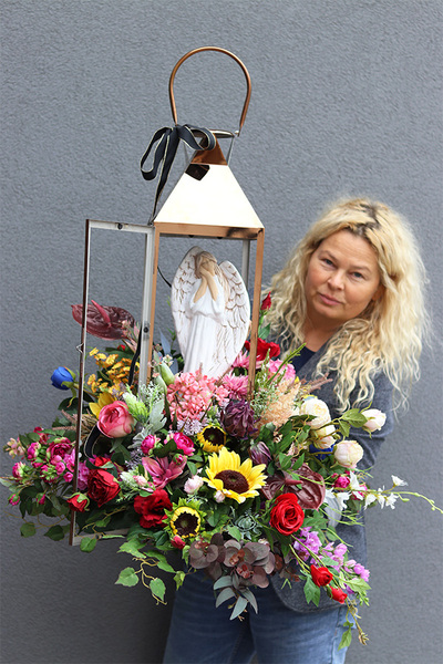 Angelo Garden Mileno, jesienny lampion nagrobny z kwiatami