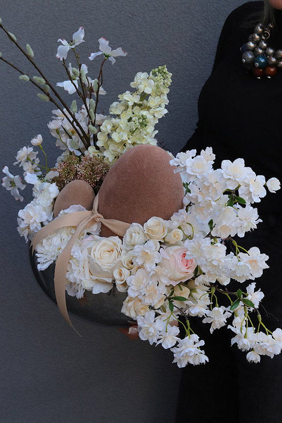 Naturalmente, stroik wielkanocny w misie