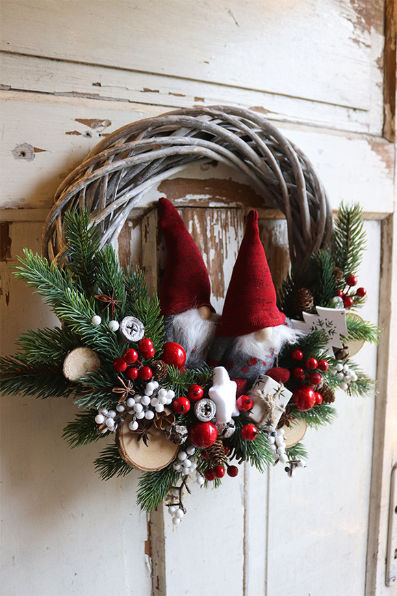 dekoracyjny wianek Skrzaty 2, czerwone czapeczki